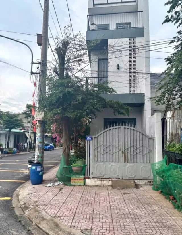 Bán nhà mặt tiền khu J1, khu nhà ở Đất Mới Thành phố Dĩ An, Bình Dương – 3 phòng ngủ, giá 3.4 tỷ