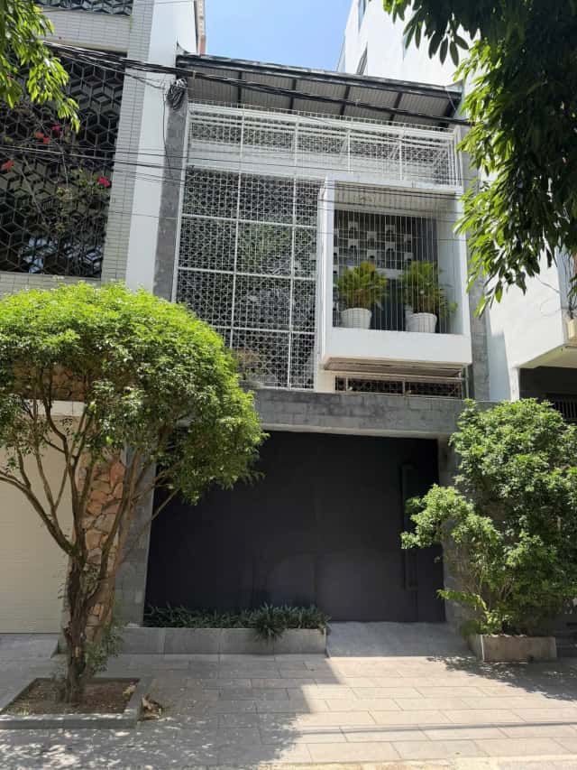 Bán nhà mặt tiền Khu nhà ở gia đình Quân đội K98-NT Thành phố Nha Trang, Khánh Hòa – 1 phòng ngủ, giá 11 tỷ