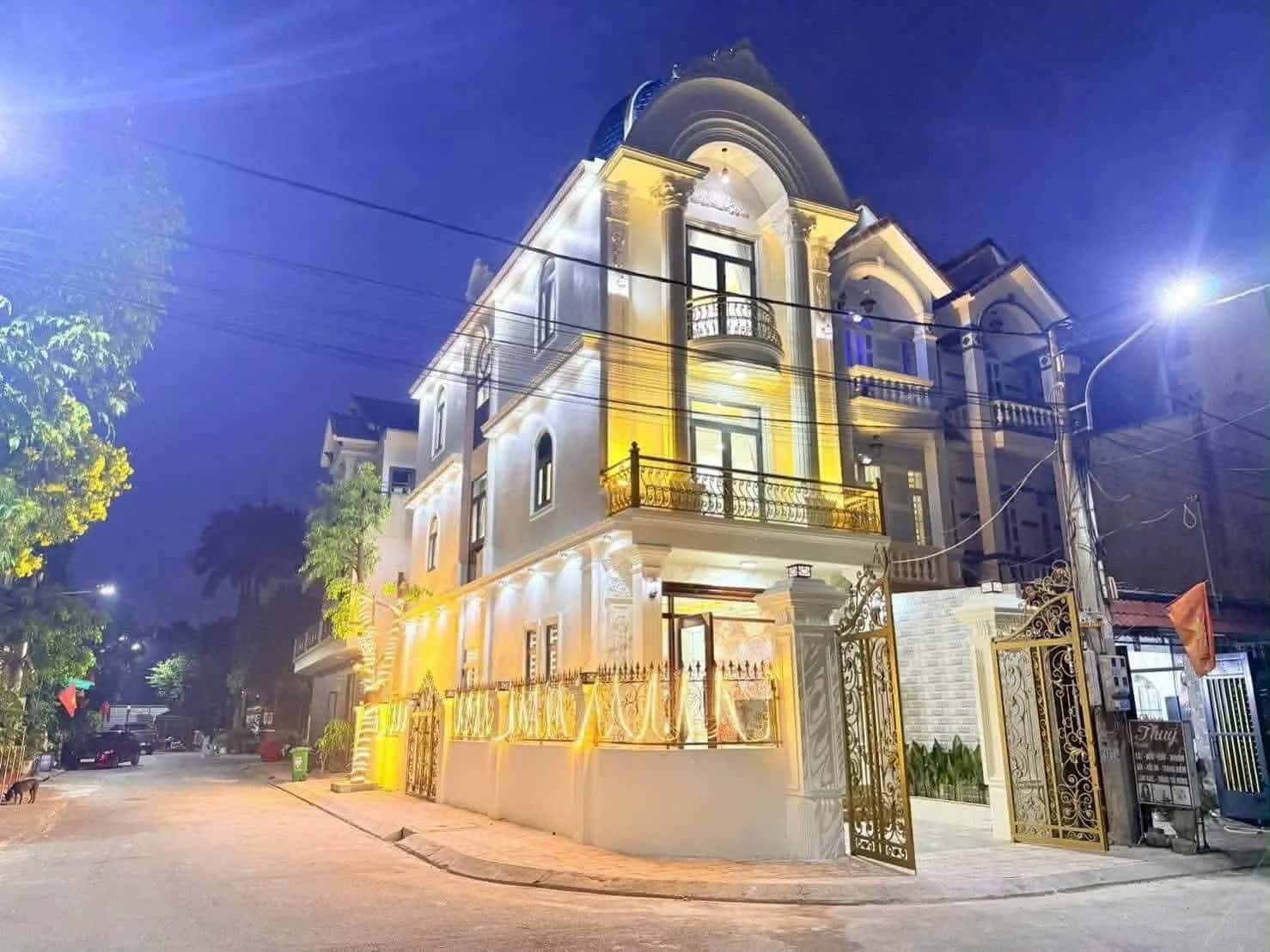 Bán nhà mặt tiền đường số 2 Thành phố Thuận An, Bình Dương – 5 phòng ngủ, giá 7.7 tỷ