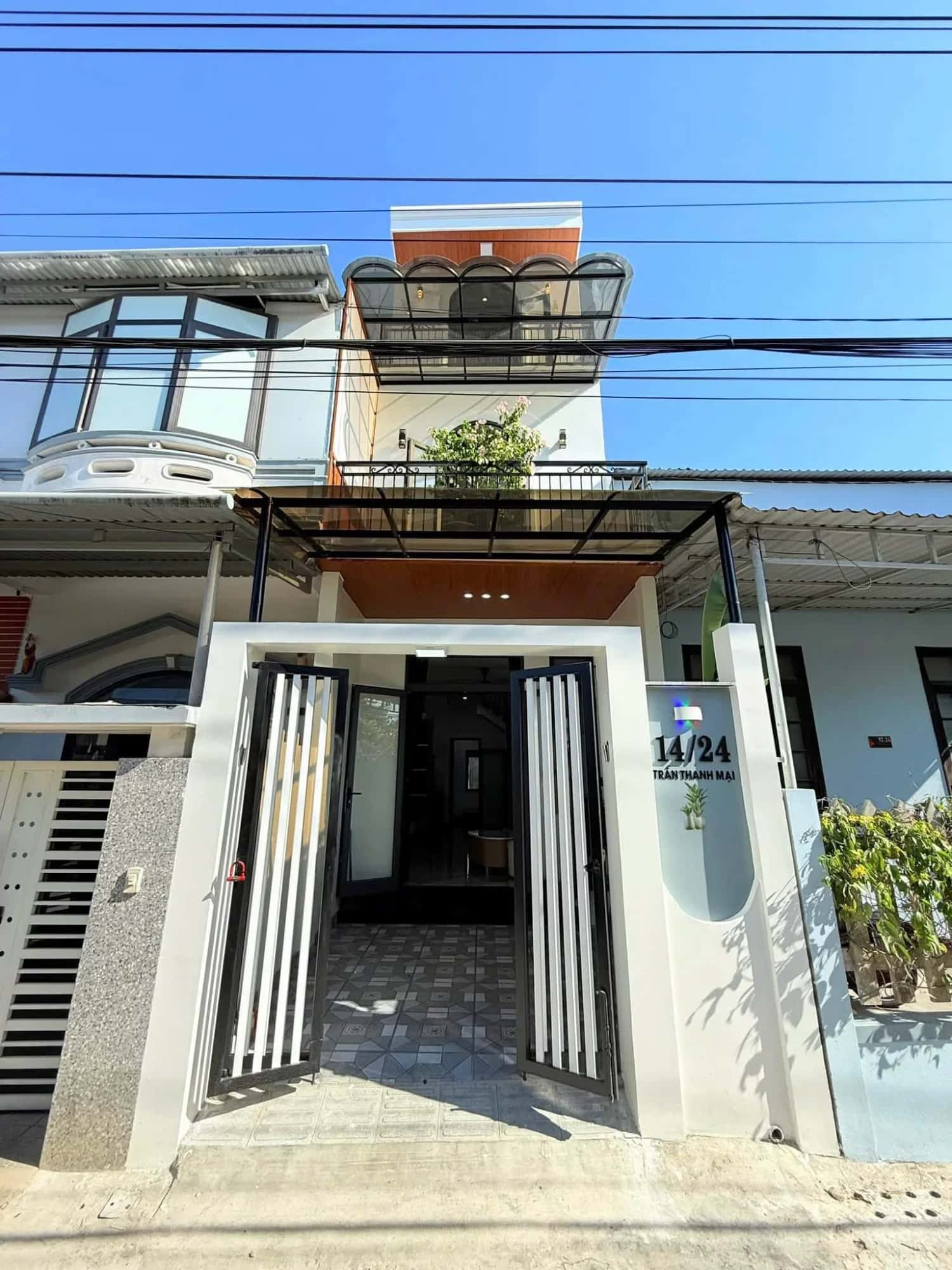 Bán nhà hẻm Trần Thanh Mại Quận Thuận Hóa, TP. Huế – 3 phòng ngủ, giá 2.4 tỷ