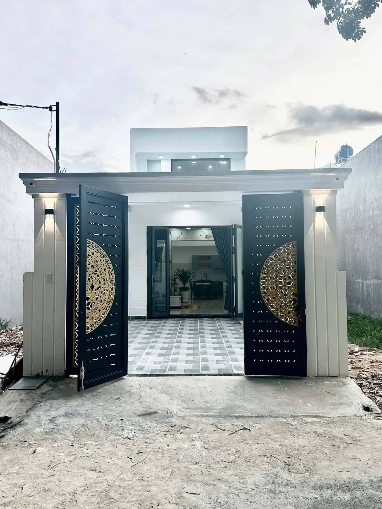 Bán nhà mặt tiền Tân Định 57 Thành phố Bến Cát, Bình Dương – 2 phòng ngủ, giá 2.2 tỷ