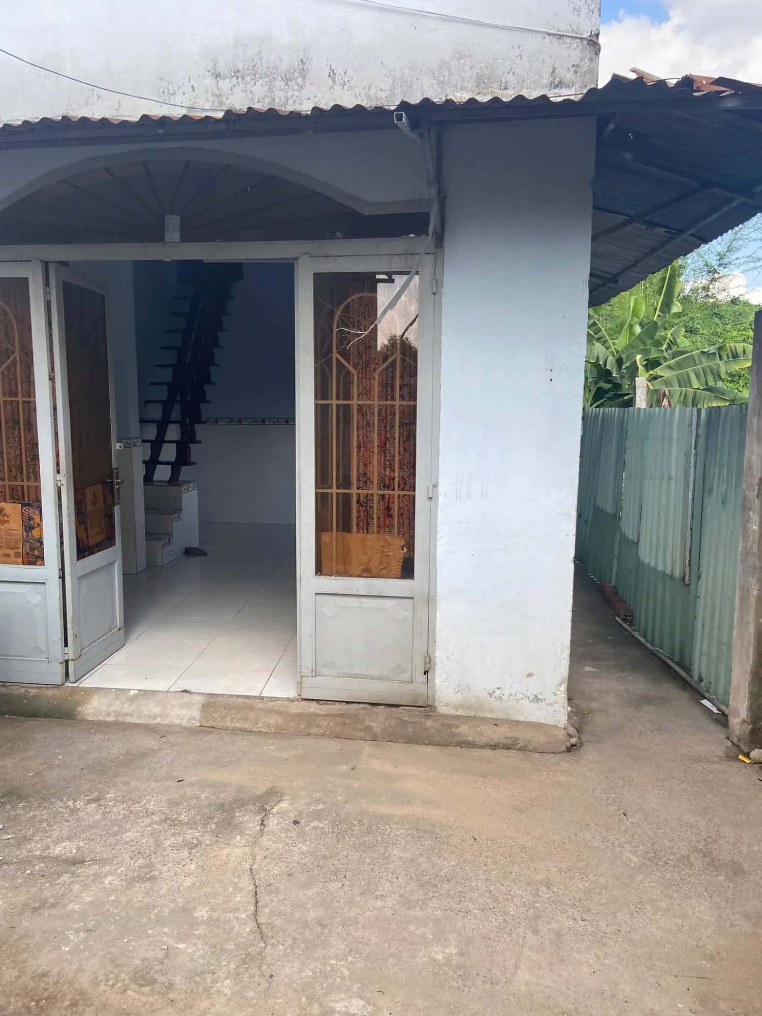 Bán nhà hẻm ấp Thới Tây 2 Huyện Hóc Môn, TP.HCM – 3 phòng ngủ, giá 2.3 tỷ