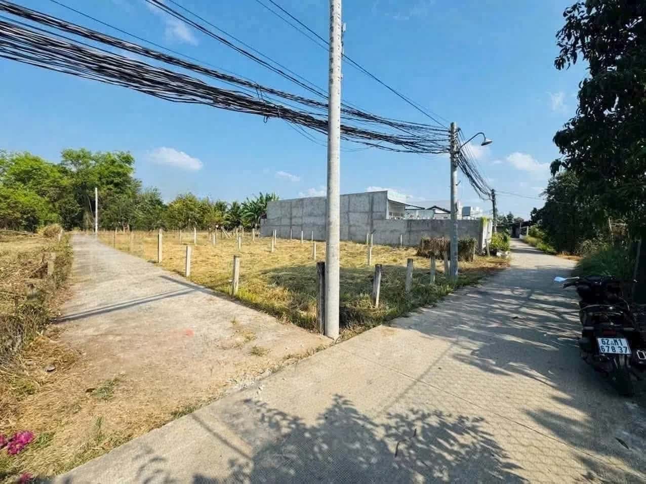 Bán đất Ấp Văn Hóa Lộc Tiền  Huyện Cần Giuộc, Long An – giá 650 triệu