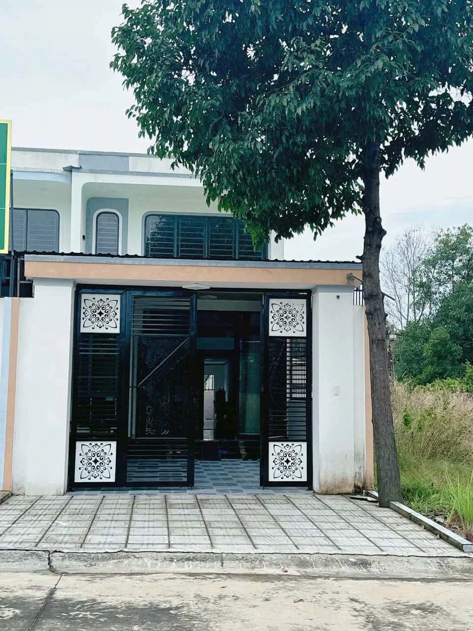 Bán nhà mặt tiền đường NJ2 Thành phố Bến Cát, Bình Dương – 2 phòng ngủ, giá 2.4 tỷ