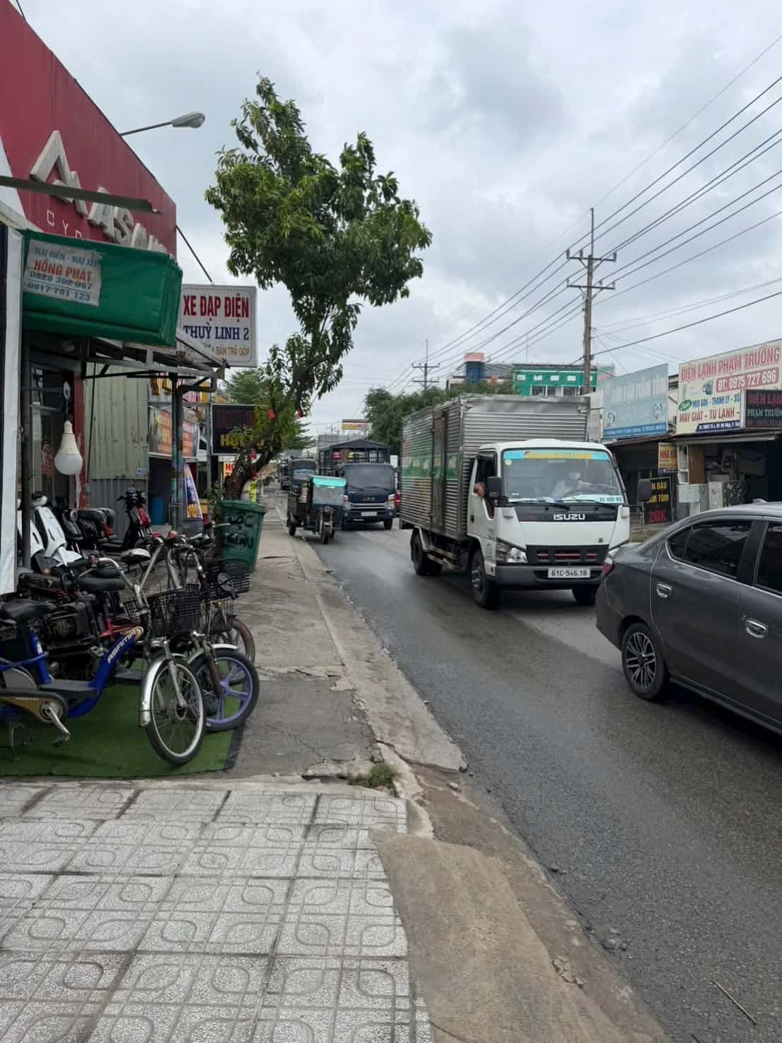 Bán nhà mặt tiền Liên Huyện Thành phố Dĩ An, Bình Dương – 3 phòng ngủ, giá 8 tỷ