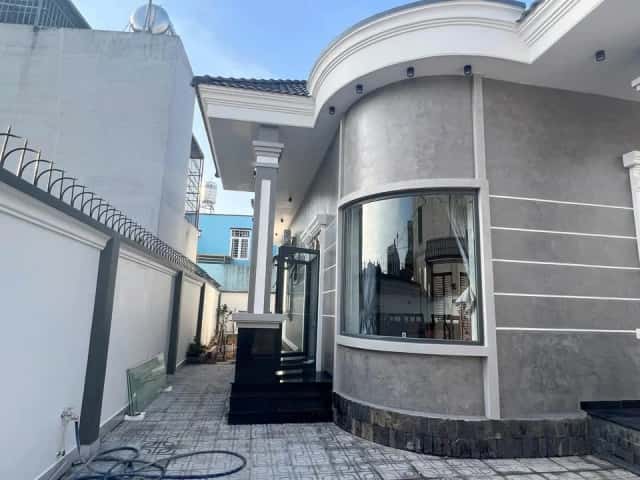 Bán nhà hẻm đường DT742 Thành phố Thủ Dầu Một, Bình Dương – 3 phòng ngủ, giá 6.9 tỷ