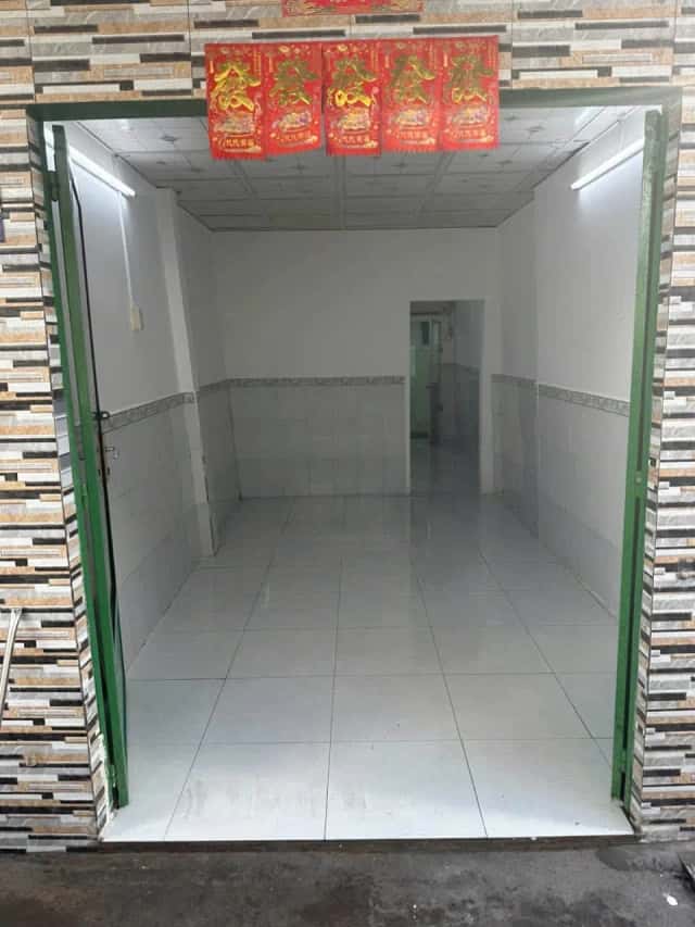 Bán nhà hẻm Khu phố 3 Quận 12, TP.HCM – 2 phòng ngủ, giá 2.4 tỷ