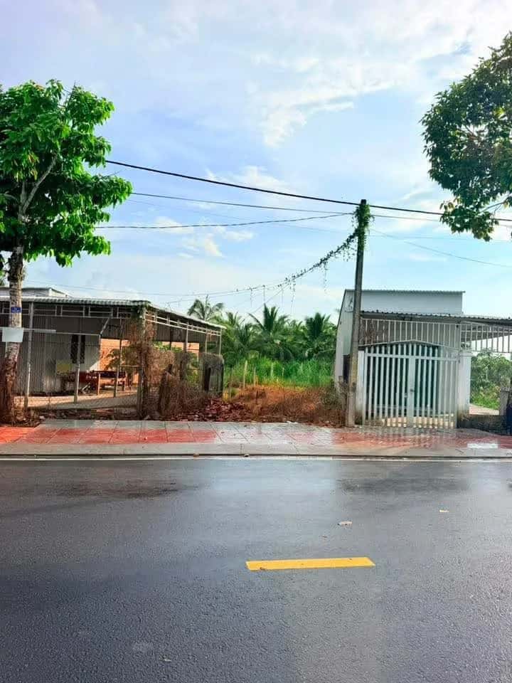 Bán đất Nguyễn Tấn Liềng Thành phố Trà Vinh, Trà Vinh – giá 1.1 tỷ