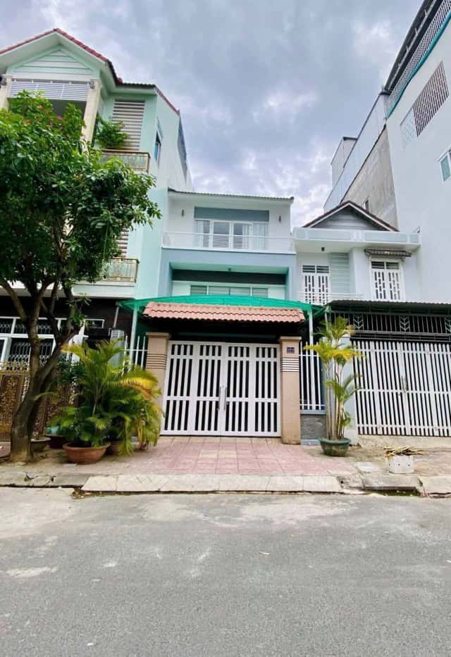 Bán nhà mặt tiền KDC Vĩnh Điềm Trung Thành phố Nha Trang, Khánh Hòa – 3 phòng ngủ, giá 10 tỷ