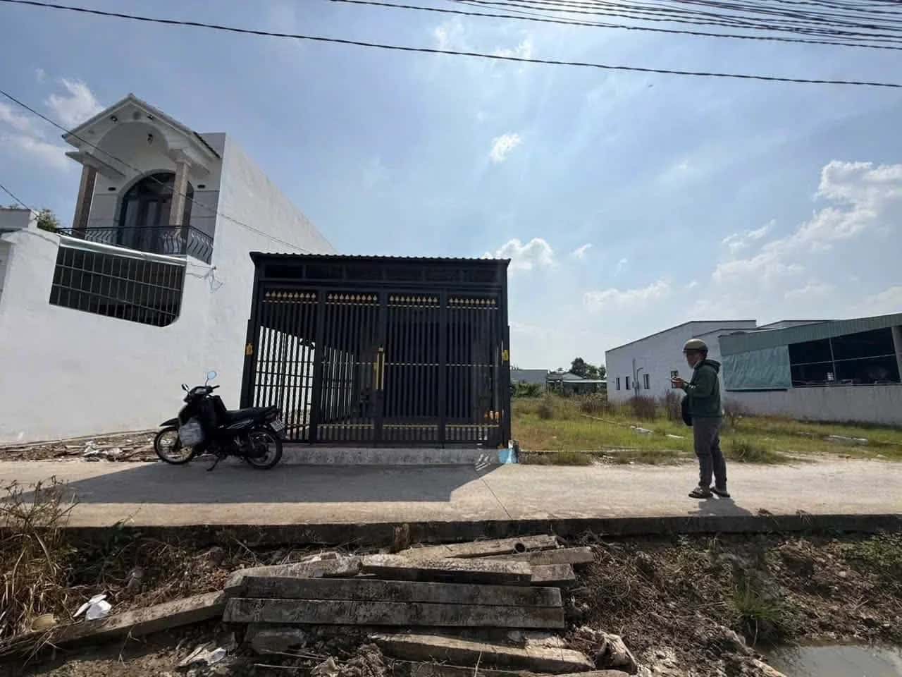 Bán đất Ấp Lộc Trung Huyện Cần Giuộc, Long An – giá 930 triệu