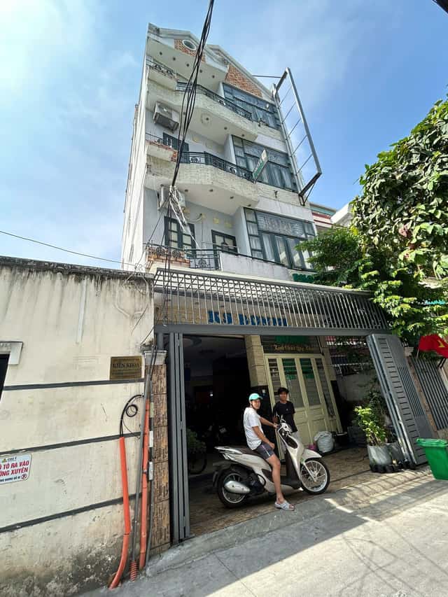 Bán nhà hẻm Trần Quang Diệu Quận 3, TP.HCM – 4 phòng ngủ, giá 28 tỷ Bán nhà hẻm Trần Quang Diệu Quận 3, TP.HCM – 4 phòng ngủ, giá 28 tỷ