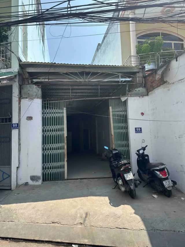 Bán nhà mặt tiền Nguyễn Đình Chiểu  Thành phố Nha Trang, Khánh Hòa – 1 phòng ngủ, giá 13.5 tỷ