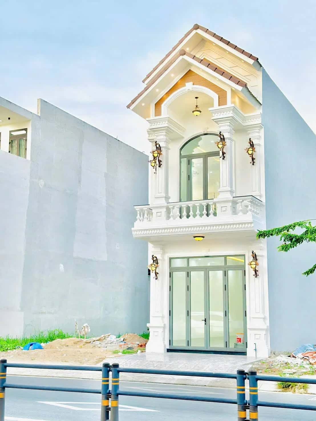 Bán nhà mặt tiền đường Trần Hoàng Na, Khu dân cư Cái Sơn - Hàng Bàng (Khu B) Quận Ninh Kiều, TP. Cần Thơ – 4 phòng ngủ, giá 15 tỷ