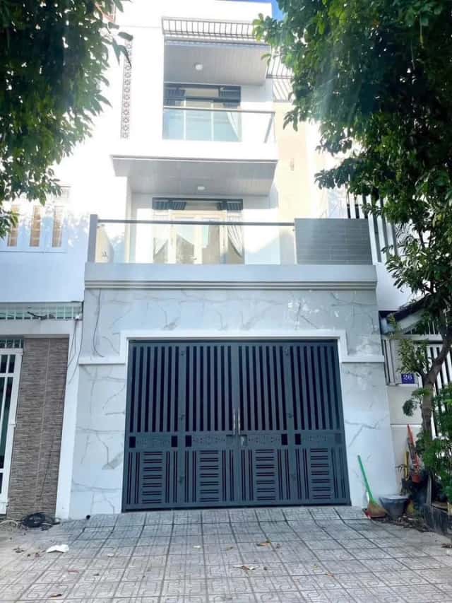 Bán nhà mặt tiền Thích Quảng Đức, Khu đô thị mới Phước Long Thành phố Nha Trang, Khánh Hòa – 4 phòng ngủ, giá 10.9 tỷ