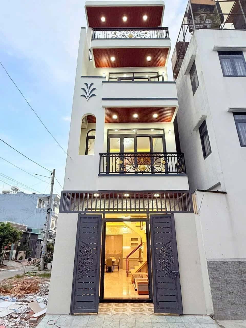 Bán nhà hẻm Ngô Chí Quốc Thành phố Thủ Đức, TP.HCM – 4 phòng ngủ, giá 5.8 tỷ
