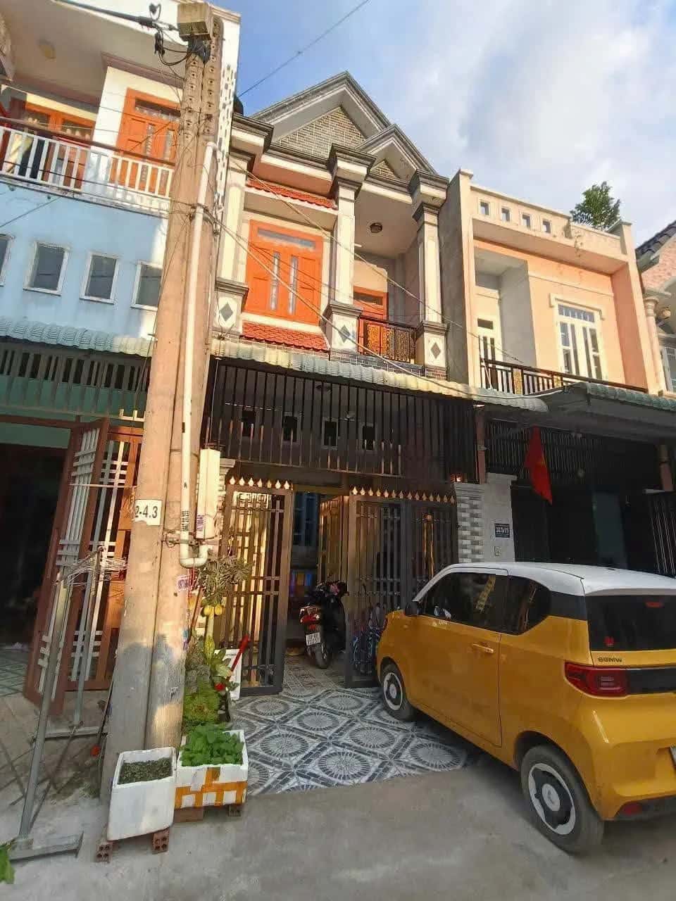 Bán nhà hẻm Ống Nước D1800 Thành phố Dĩ An, Bình Dương – 3 phòng ngủ, giá 5.2 tỷ