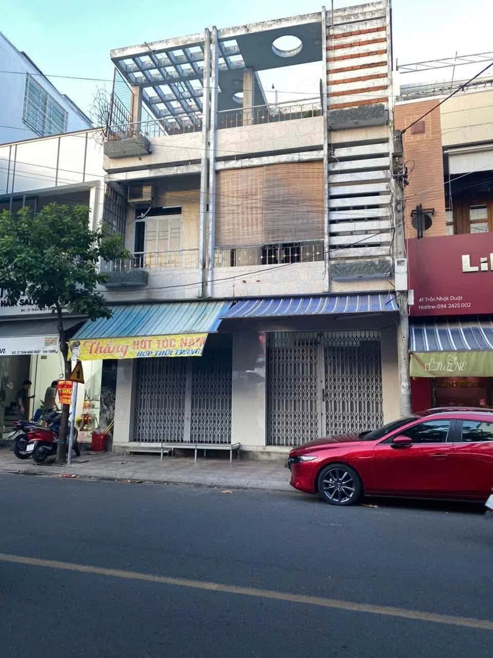 Bán nhà mặt tiền Trần Nhật Duật Thành phố Nha Trang, Khánh Hòa – 6 phòng ngủ, giá 19.5 tỷ