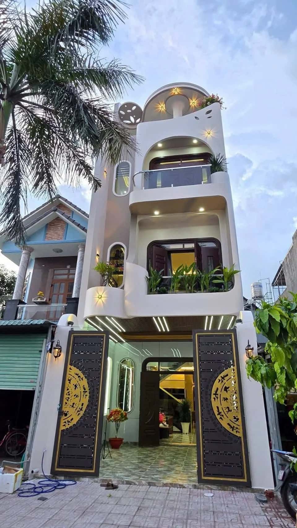 Bán nhà mặt tiền đường D2 Thành phố Thuận An, Bình Dương – 4 phòng ngủ, giá 6.8 tỷ