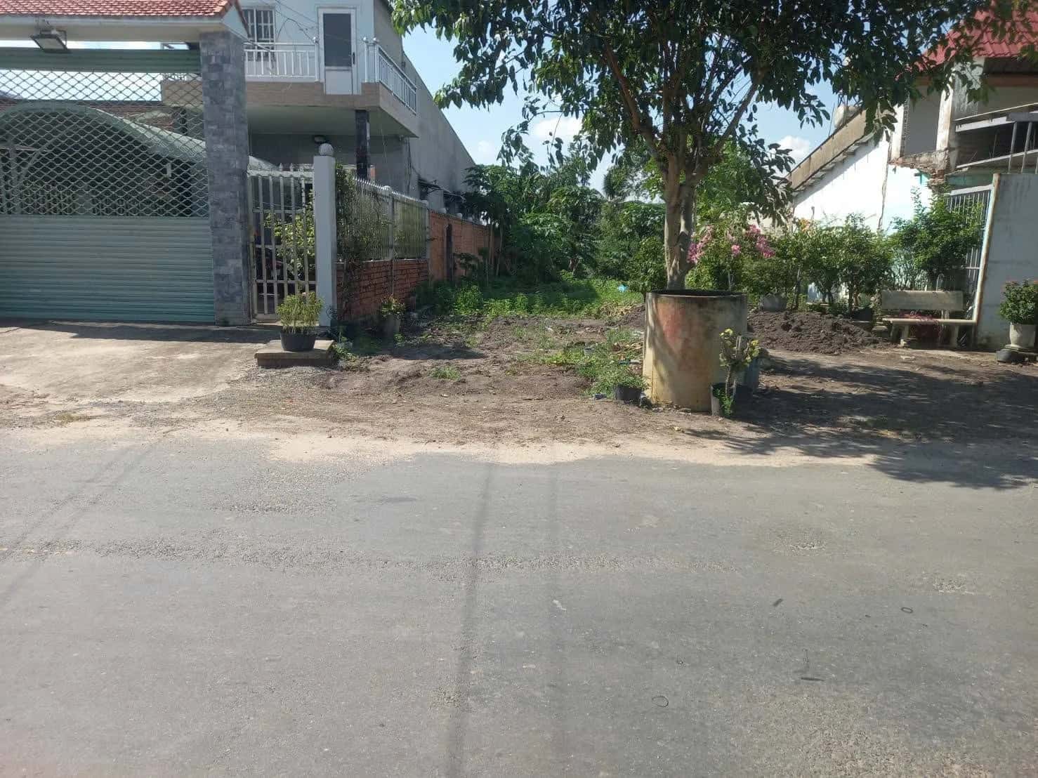 Bán đất Giồng Lớn Huyện Đức Hòa, Long An – giá 1.9 tỷ