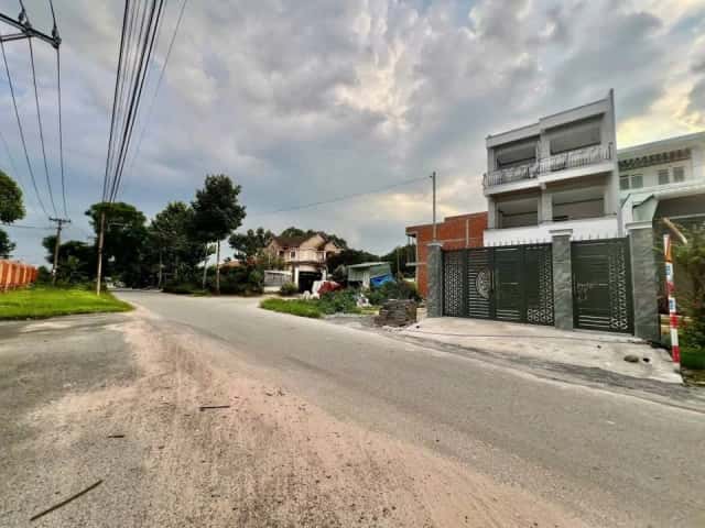 Bán nhà mặt tiền đường ĐX 69 Thành phố Thủ Dầu Một, Bình Dương – 4 phòng ngủ, giá 4 tỷ