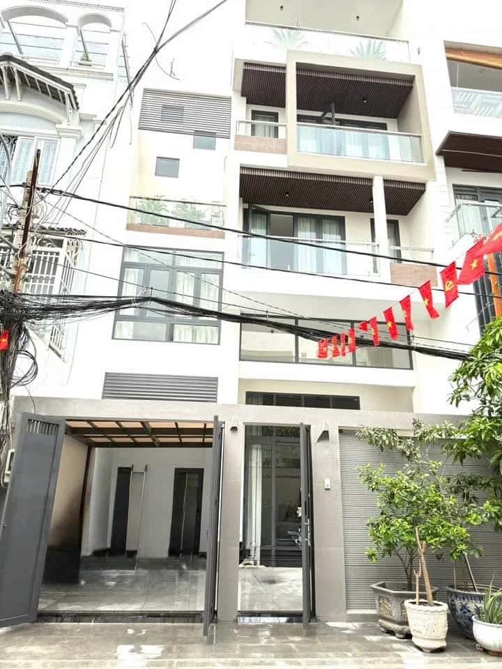 Bán nhà hẻm đường số 20 Quận Gò Vấp, TP.HCM – 5 phòng ngủ, giá 28.5 tỷ