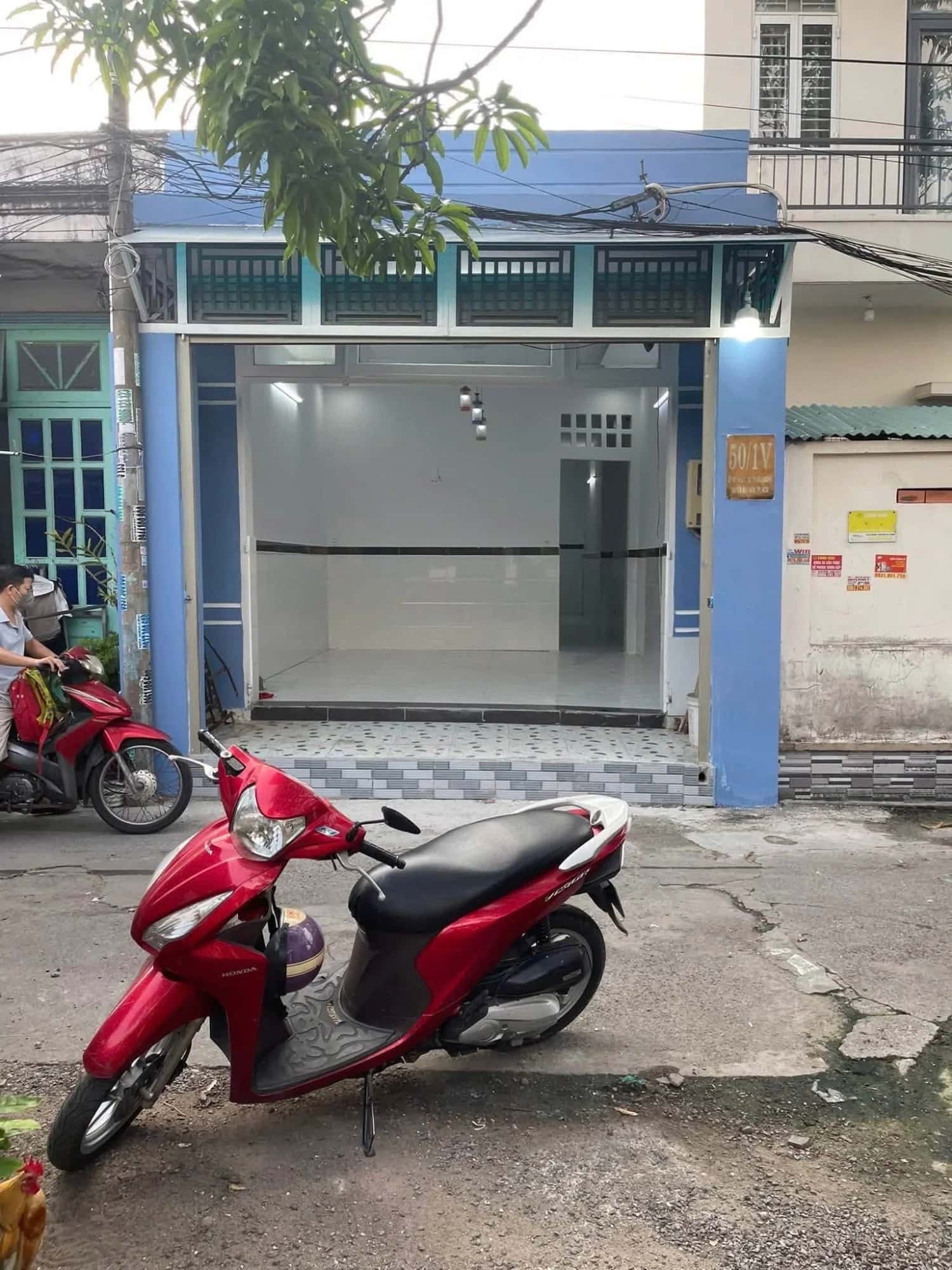 Bán nhà hẻm Song Hành Huyện Hóc Môn, TP.HCM – 2 phòng ngủ, giá 3.5 tỷ