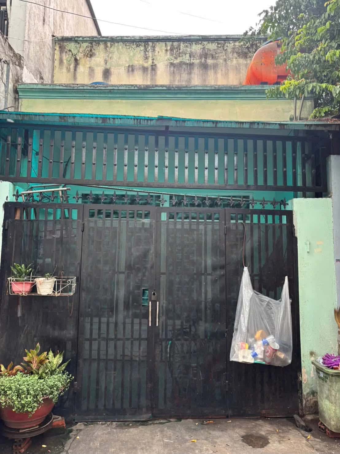 Bán nhà hẻm đường số 4 Quận Bình Tân, TP.HCM – 2 phòng ngủ, giá 4.8 tỷ