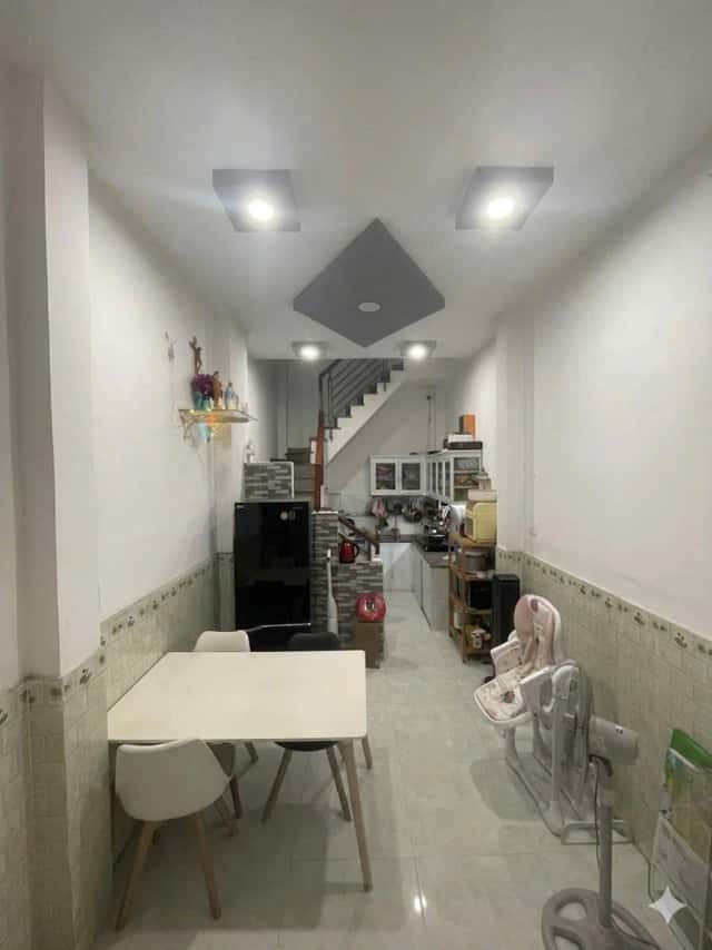 Bán nhà hẻm Gò Dầu Quận Tân Phú, TP.HCM – 2 phòng ngủ, giá 3.8 tỷ