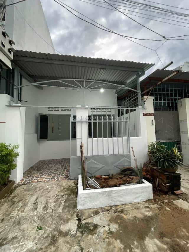 Bán nhà hẻm TĐC Đất Lành Thành phố Nha Trang, Khánh Hòa – 2 phòng ngủ, giá 2.8 tỷ Bán nhà hẻm TĐC Đất Lành Thành phố Nha Trang, Khánh Hòa – 2 phòng ngủ, giá 2.8 tỷ