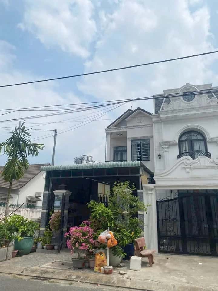 Bán nhà mặt tiền đường số 13A, Khu TĐC Tiamo Phú Thịnh Thành phố Thủ Dầu Một, Bình Dương – 3 phòng ngủ, giá 4.8 tỷ