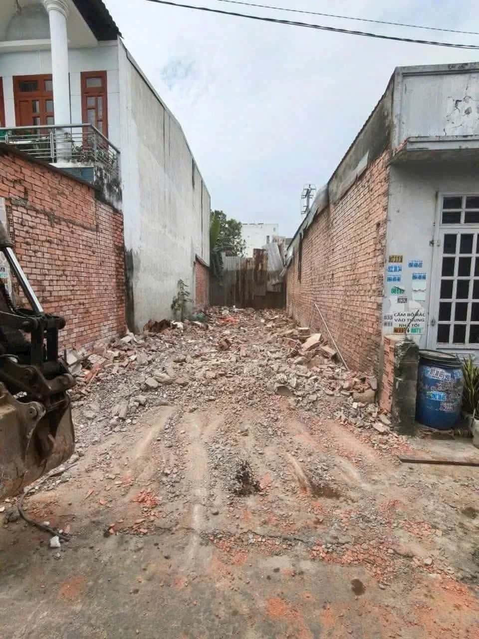 Bán đất hẻm đường ĐT743 Thành phố Dĩ An, Bình Dương – giá 3.8 tỷ