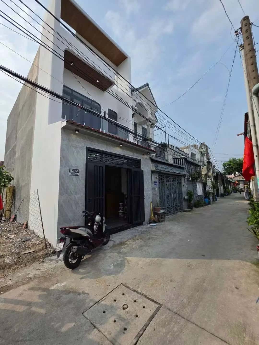 Bán nhà hẻm khu phố Đông Chiêu Thành phố Dĩ An, Bình Dương – 3 phòng ngủ, giá 4 tỷ