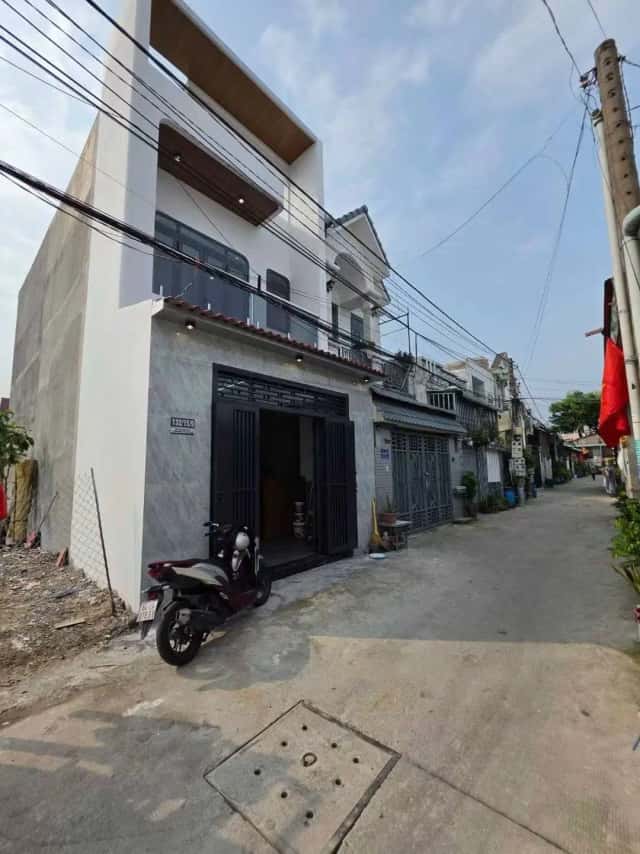 Bán nhà hẻm khu phố Đông Chiêu Thành phố Dĩ An, Bình Dương – 3 phòng ngủ, giá 4 tỷ