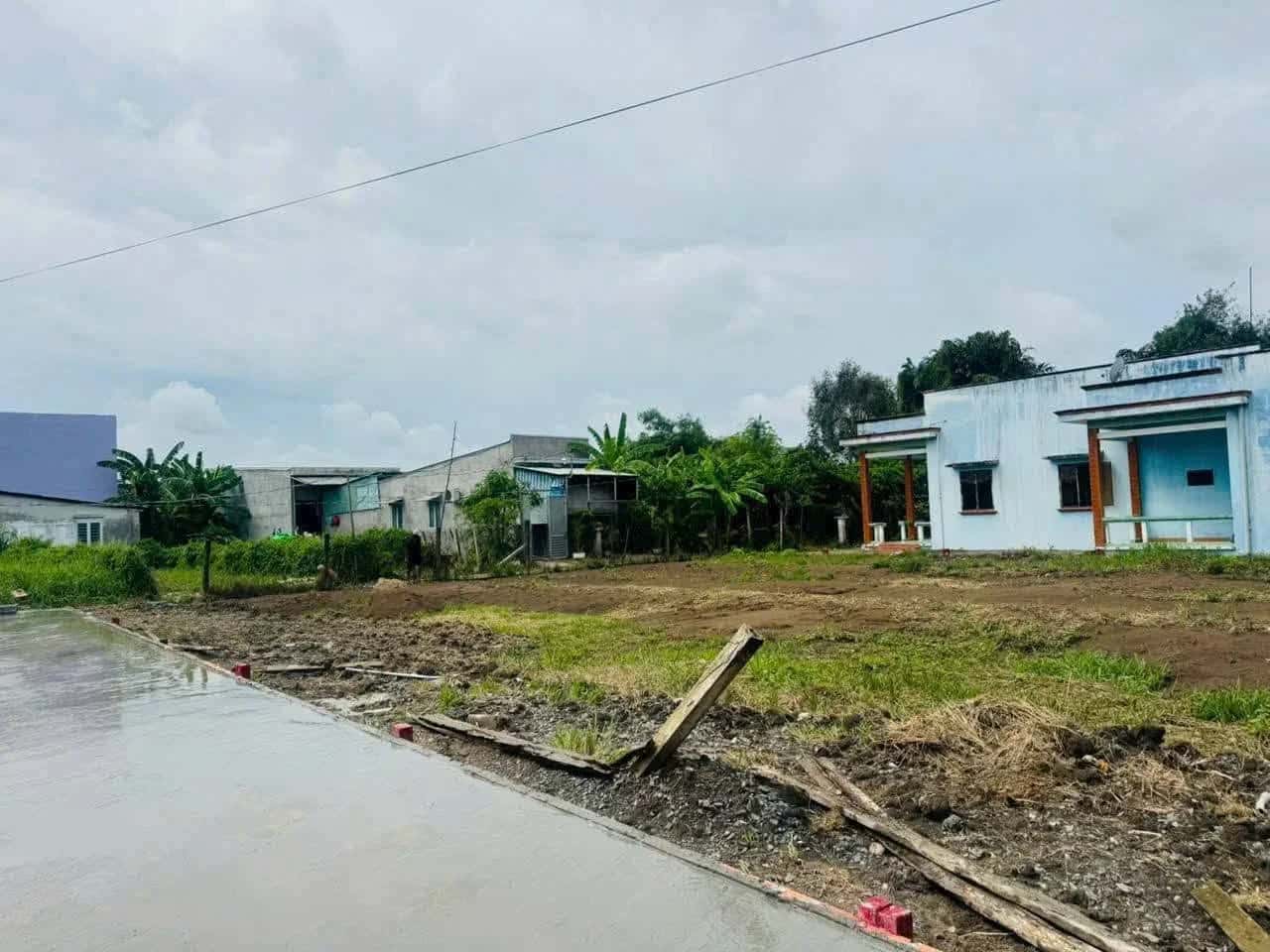 Bán đất Ấp Lộc Trung Huyện Cần Giuộc, Long An – giá 890 triệu