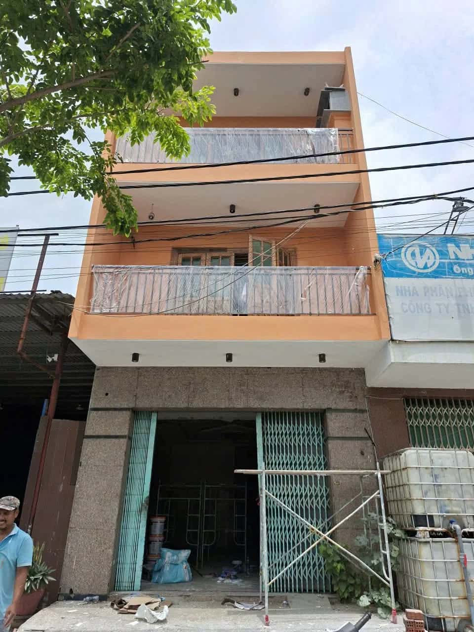 Bán nhà mặt tiền Cách Mạng Tháng 8 Quận Cẩm Lệ, TP. Đà Nẵng – 3 phòng ngủ, giá 9 tỷ