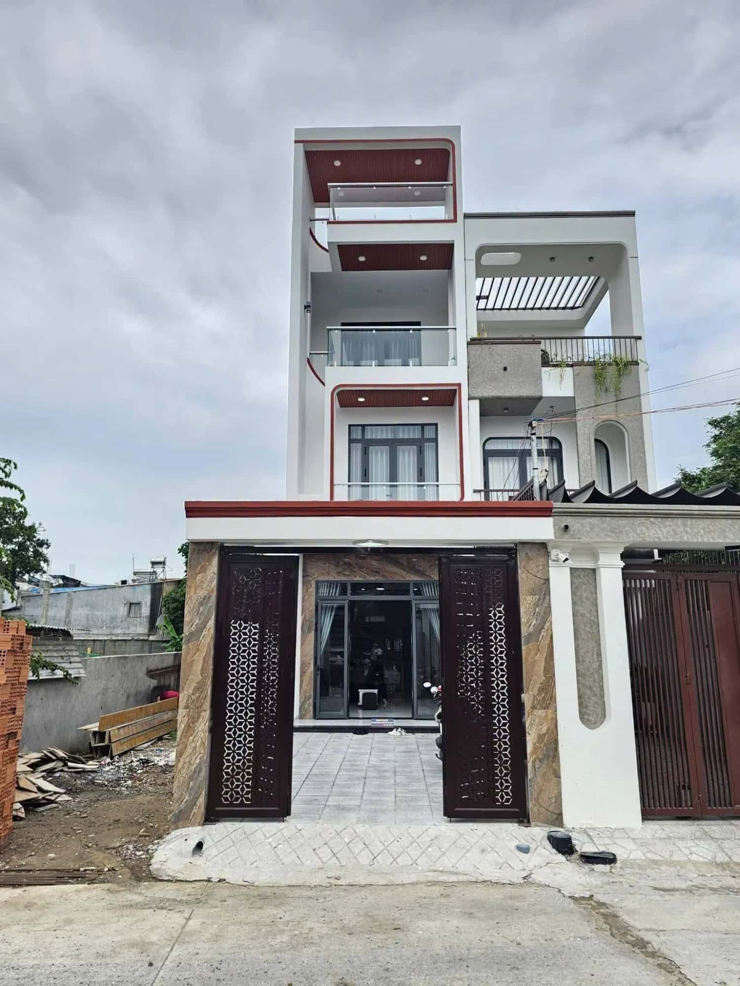 Bán nhà hẻm Cây Da Xề Thành phố Dĩ An, Bình Dương – 4 phòng ngủ, giá 7.8 tỷ