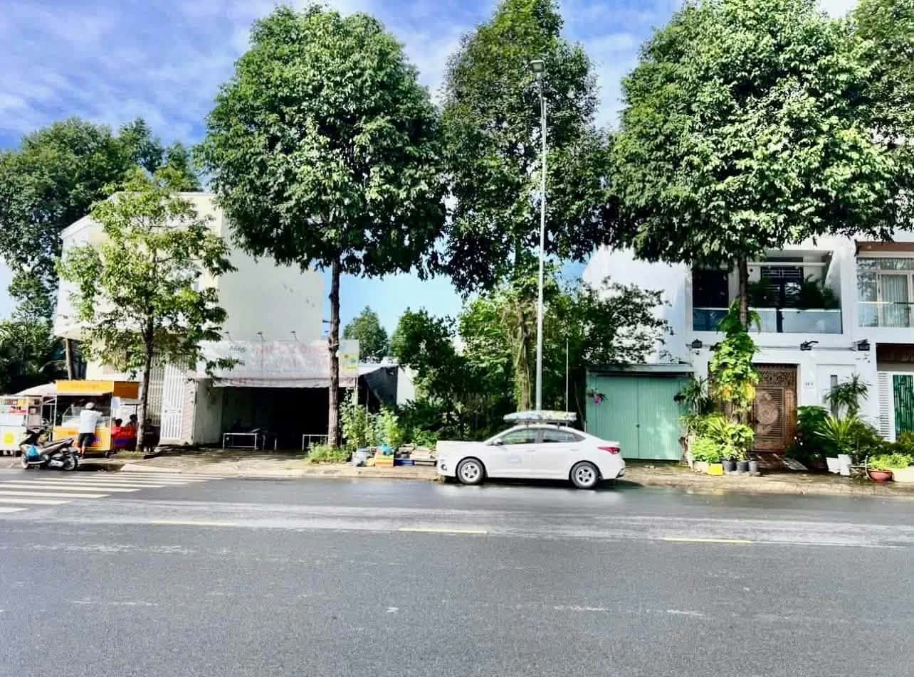 Bán đất đường Nguyễn Văn Lưu (1B) KDC Nam Long Quận Cái Răng, TP. Cần Thơ – giá 6.5 tỷ