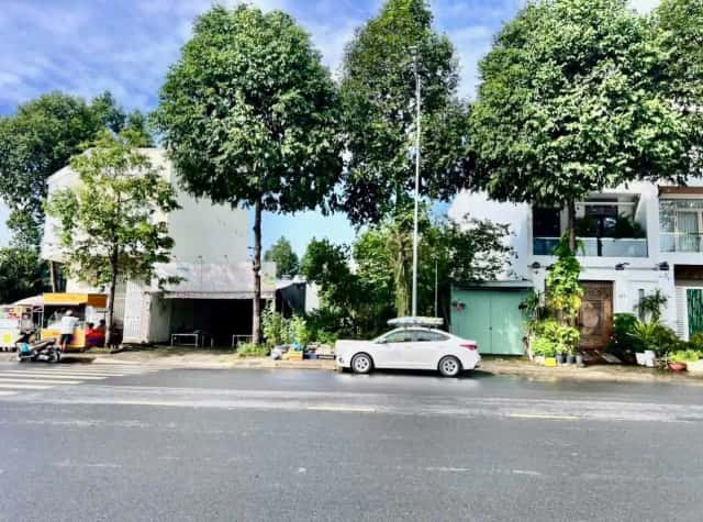 Bán đất đường Nguyễn Văn Lưu (1B) KDC Nam Long Quận Cái Răng, TP. Cần Thơ – giá 6.5 tỷ