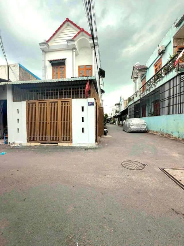 Bán nhà hẻm khu phố 1B Thành phố Thuận An, Bình Dương – 2 phòng ngủ, giá 3.5 tỷ