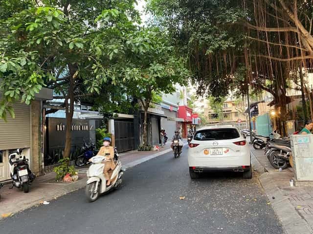 Bán nhà mặt tiền Hồ Xuân Hương Quận 3, TP.HCM – giá 22 tỷ Bán nhà mặt tiền Hồ Xuân Hương Quận 3, TP.HCM – giá 22 tỷ