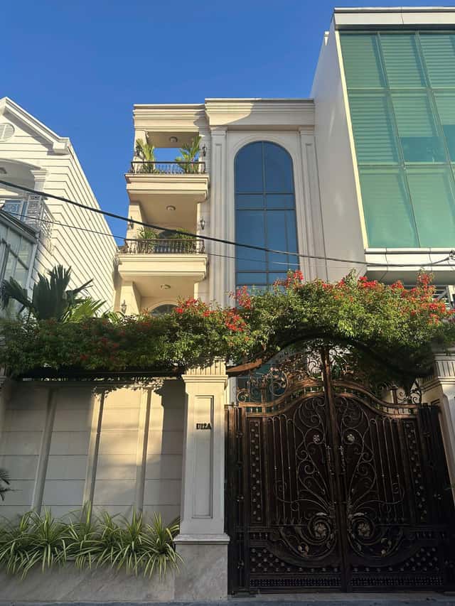 Bán nhà mặt tiền Bạch Mã Quận 10, TP.HCM – giá 78 tỷ Bán nhà mặt tiền Bạch Mã Quận 10, TP.HCM – giá 78 tỷ