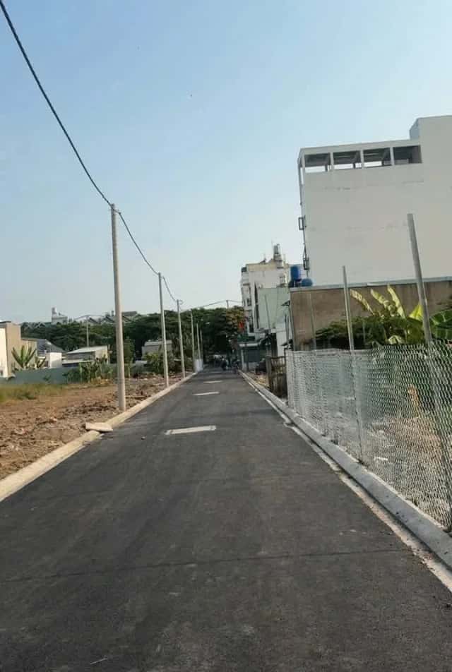 Bán đất hẻm 61 Thạnh Xuân 33 Quận 12, TP.HCM – giá 4.4 tỷ Bán đất hẻm 61 Thạnh Xuân 33 Quận 12, TP.HCM – giá 4.4 tỷ