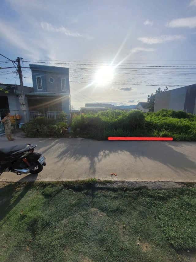 Bán đất đường Liên Ấp 4-6 Huyện Bến Lức, Long An – giá 1.7 tỷ Bán đất đường Liên Ấp 4-6 Huyện Bến Lức, Long An – giá 1.7 tỷ