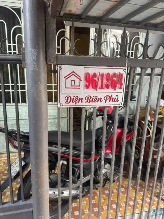 Bán nhà hẻm Điện Biên Phủ Quận Thanh Khê, TP. Đà Nẵng – 1 phòng ngủ, giá 2.5 tỷ Bán nhà hẻm Điện Biên Phủ Quận Thanh Khê, TP. Đà Nẵng – 1 phòng ngủ, giá 2.5 tỷ