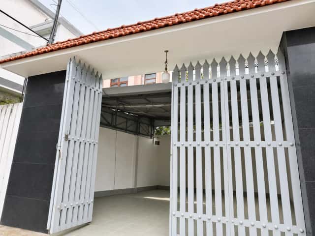 Bán nhà mặt tiền tây hòa Quận 9, TP.HCM – 1 phòng ngủ, giá 8 tỷ