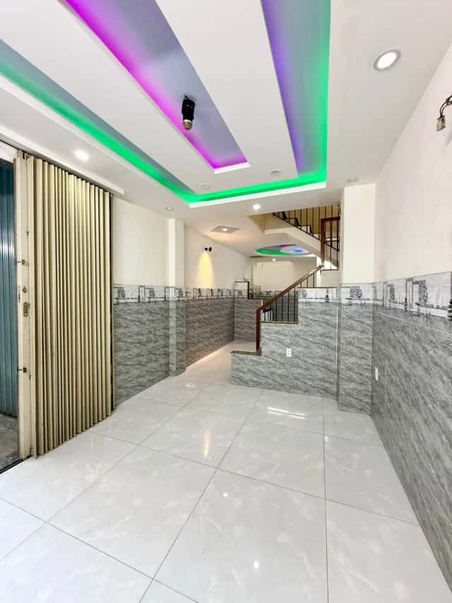 Bán nhà hẻm Hoàng Diệu Quận Hải Châu, TP. Đà Nẵng – 4 phòng ngủ, giá 3.3 tỷ