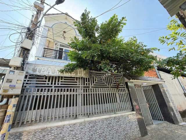 Bán nhà hẻm hẻm 1005 Cách Mạng Tháng Tám Thành phố Thủ Dầu Một, Bình Dương – 2 phòng ngủ, giá 3.7 tỷ