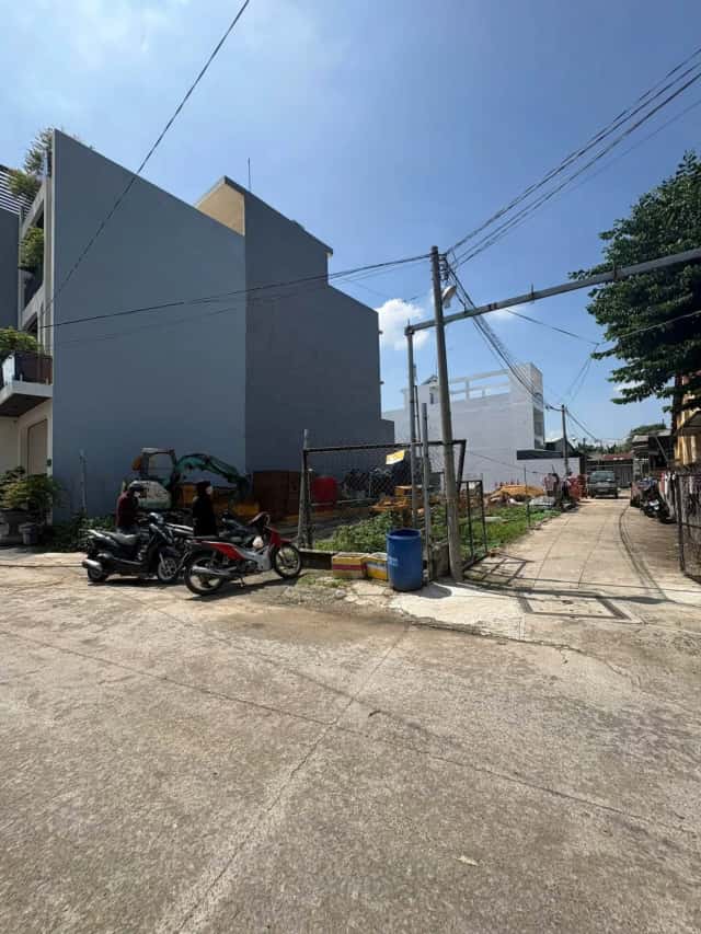 Bán đất Trịnh Thị Miếng Huyện Hóc Môn, TP.HCM – giá 5 tỷ Bán đất Trịnh Thị Miếng Huyện Hóc Môn, TP.HCM – giá 5 tỷ