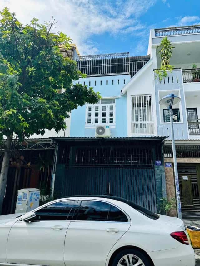 Bán nhà mặt tiền đường Trần Tử Bình, Khu đô thị mới Phước Long Thành phố Nha Trang, Khánh Hòa – 3 phòng ngủ, giá 8.5 tỷ Bán nhà mặt tiền đường Trần Tử Bình, Khu đô thị mới Phước Long Thành phố Nha Trang, Khánh Hòa – 3 phòng ngủ, giá 8.5 tỷ