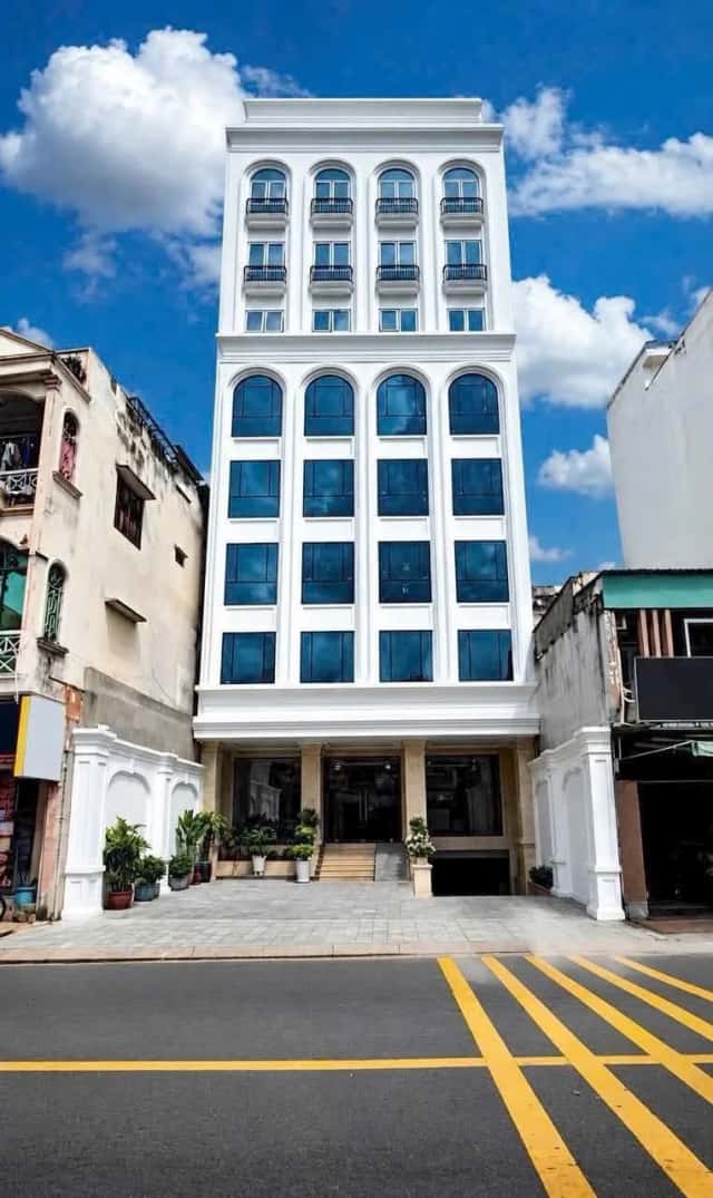 Bán nhà mặt tiền Phổ Quang Quận Tân Bình, TP.HCM – 6 phòng ngủ, giá 220 tỷ
